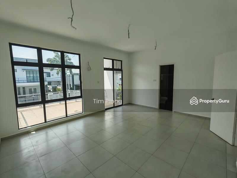 For Sale - Vista Kirana