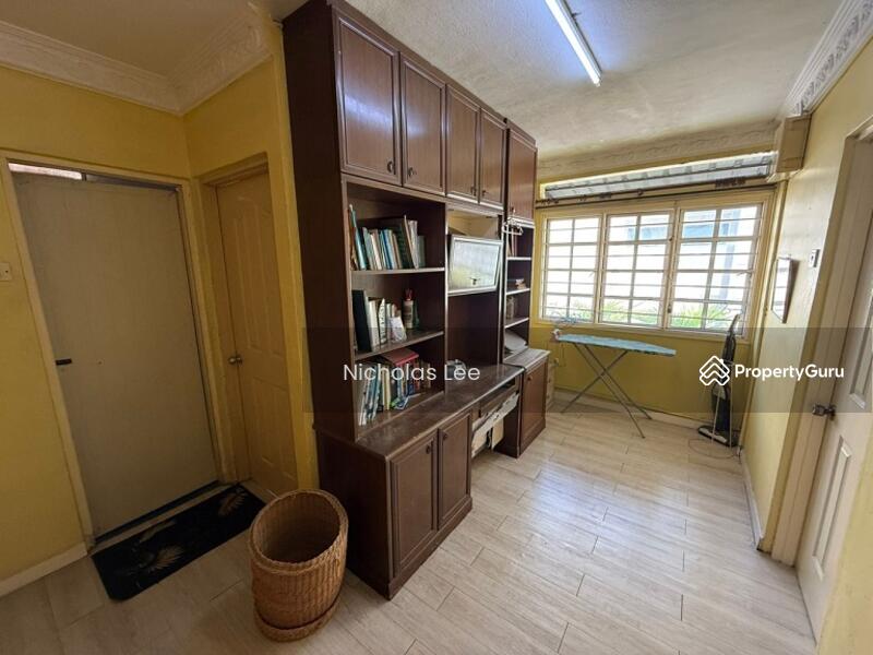 Untuk Dijual - Double Storey SEMID at Jalan Kuala Kangsar