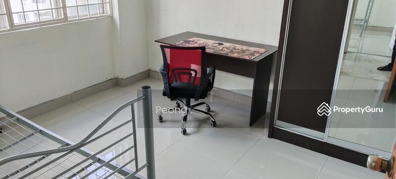 Untuk Disewa - Awana Puri