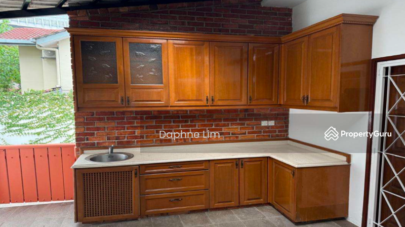 For Rent - Bungalow at Taman Damansara Endah