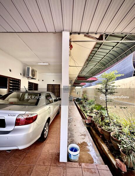 For Sale - Chee Seng Garden Single-Storey Semi-Detached House