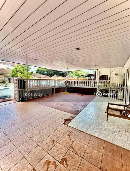 For Sale - Chee Seng Garden Single-Storey Semi-Detached House