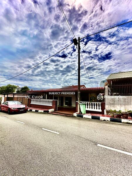 For Sale - Chee Seng Garden Single-Storey Semi-Detached House