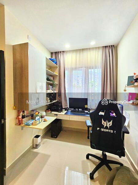 Untuk Dijual - 1.5 Storey Terrace @ Reservoir Garden