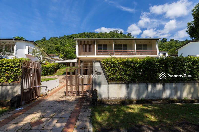 Untuk Dijual - Double Storey Bungalow at Taman Jesselton