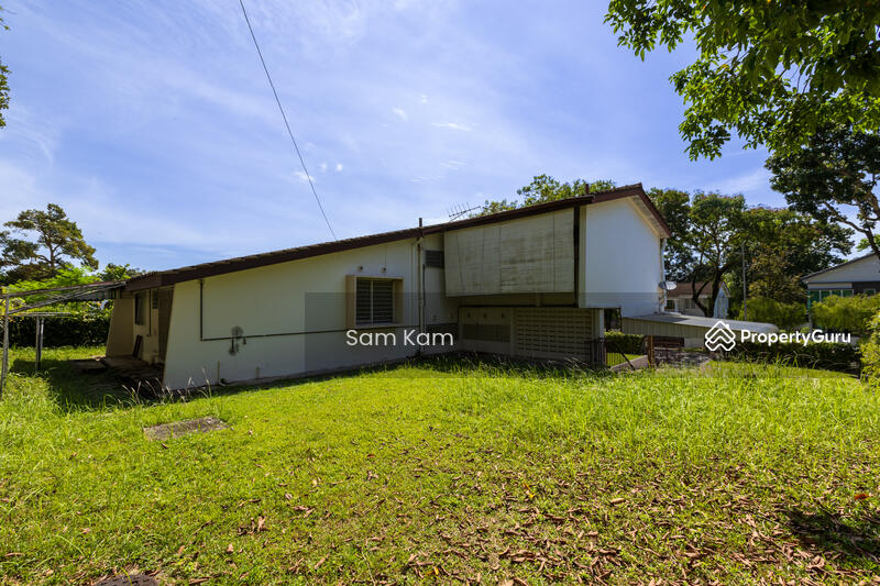 Untuk Dijual - Double Storey Bungalow at Taman Jesselton