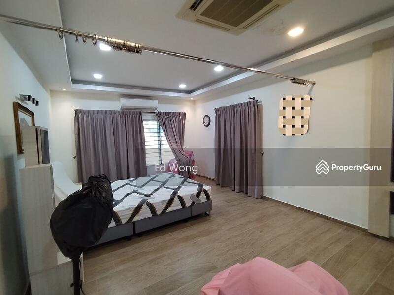 Untuk Dijual - Jalan Ipoh 1-Storey Semi D