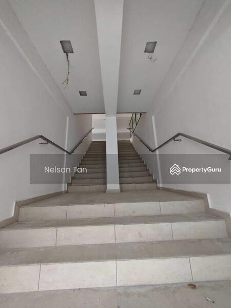 Untuk Disewa - Taman Molek