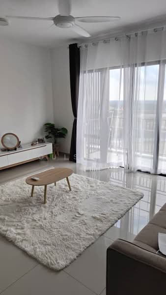 Kediaman Servis untuk Disewa di Duduk Se.Ruang @ Eco Sanctuary - Louise Lee - Living Room - PropertyGuru.com.my