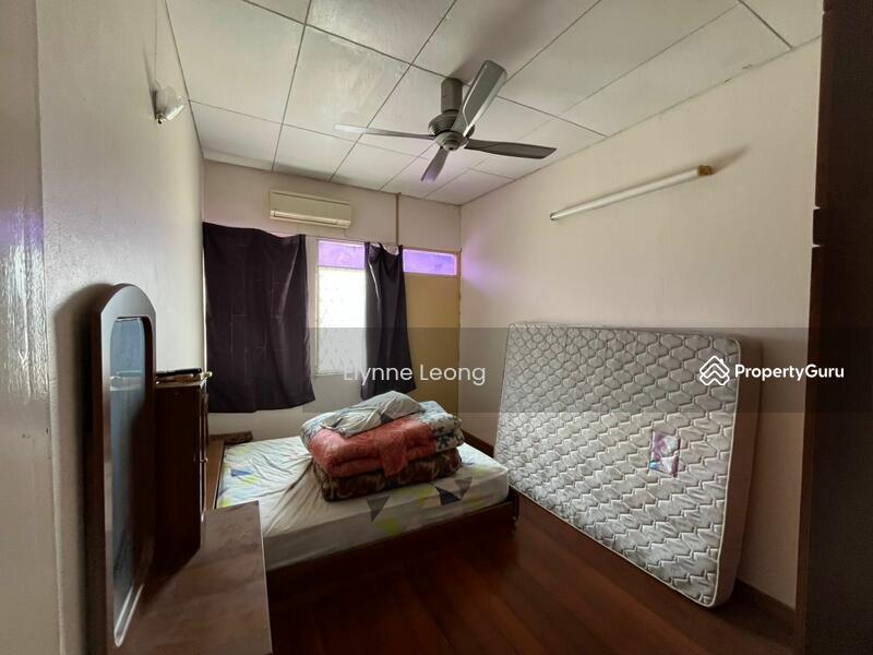 Terraced House for Sale in Gelugor (Penang) - Elynne Leong - PropertyGuru.com.my
