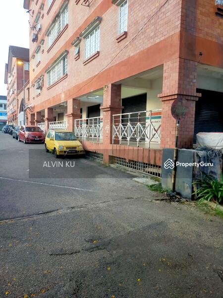 Untuk Disewa - Seri kembangan Taman Universiti indah