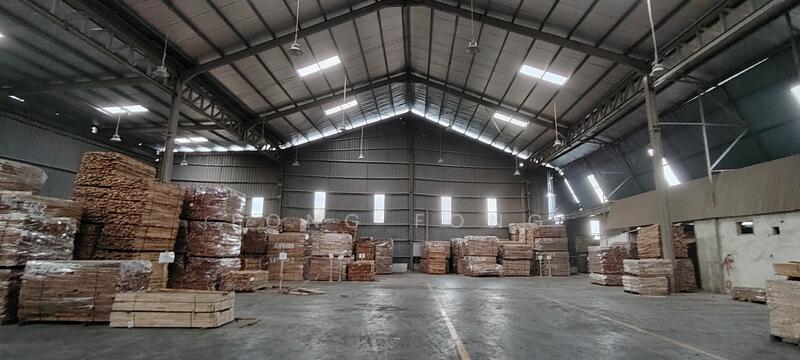 Detached Factory for Rent in Kawasan Perindustrian Bukit Rambai (Bukit Rambai) - Fong Fong - PropertyGuru.com.my