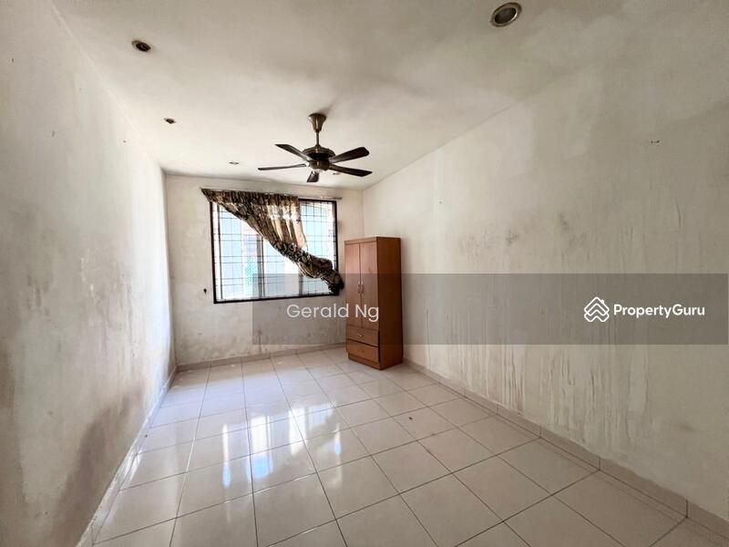 For Sale - BUKIT INDAH BANDAR NUSAJAYA