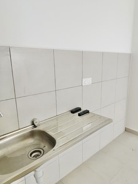 Apartment for Rent at Tangerine Suites - Erin Yusof - Kitchen - PropertyGuru.com.my