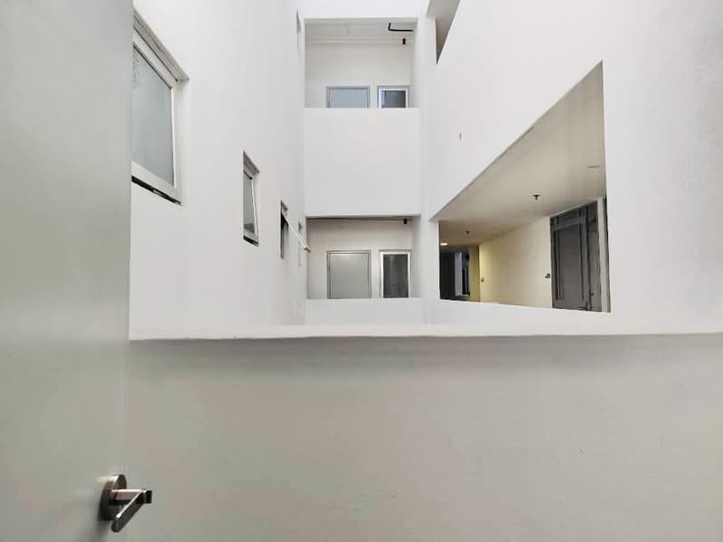 Apartment for Rent at Tangerine Suites - Erin Yusof - Corridor - PropertyGuru.com.my