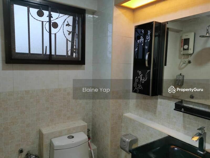 For Sale - Aman Puri Apartment