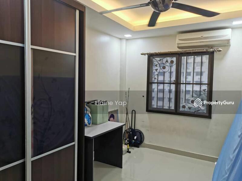 For Sale - Aman Puri Apartment