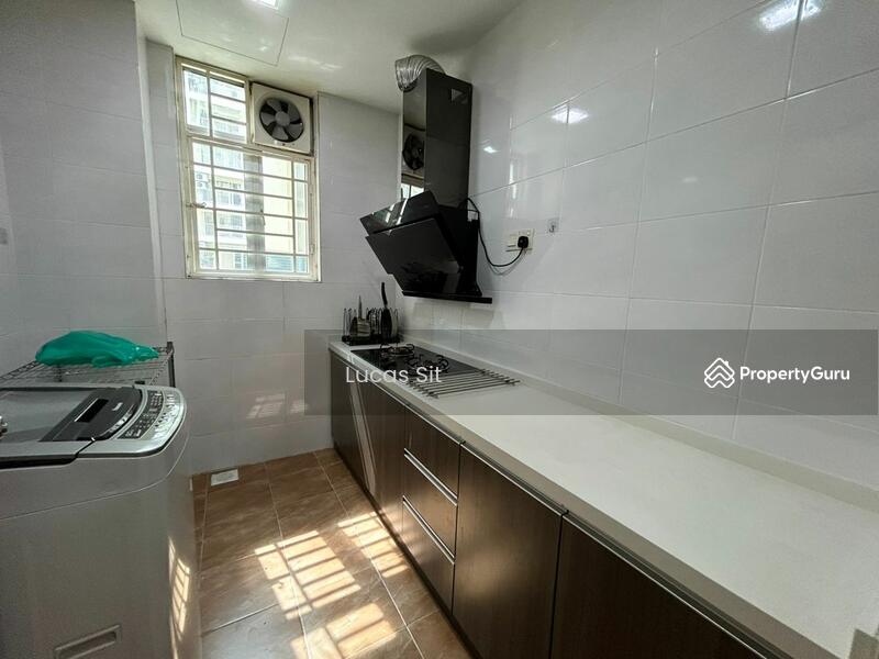 Untuk Dijual - Platinum Lake PV 16