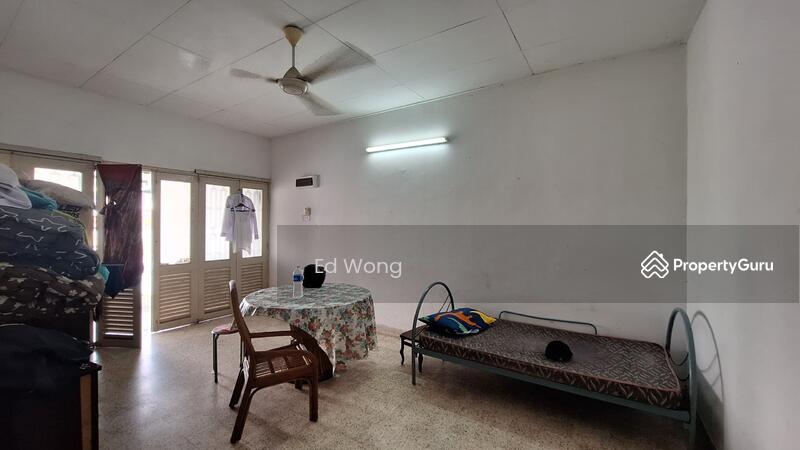 Untuk Dijual - Lucky Garden 1-Storey Terrace House