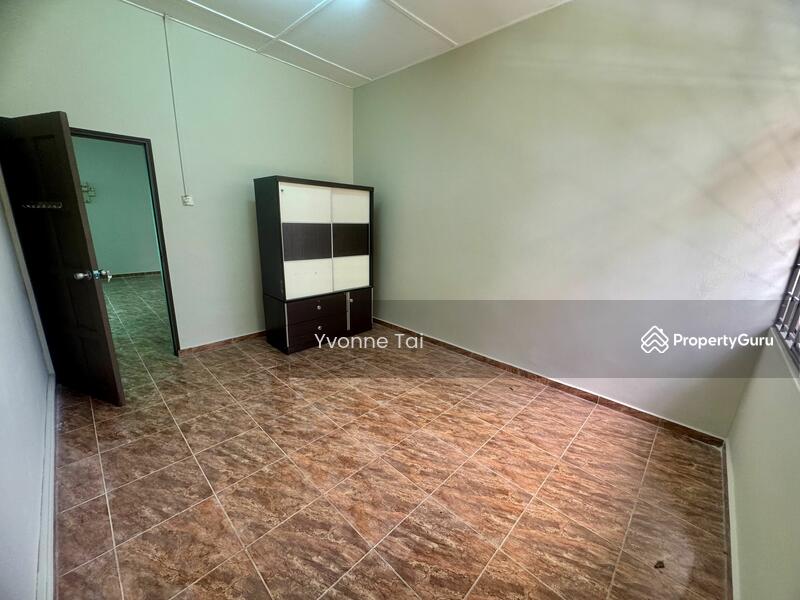 For Rent - Shoplot Apartment Permas Jaya