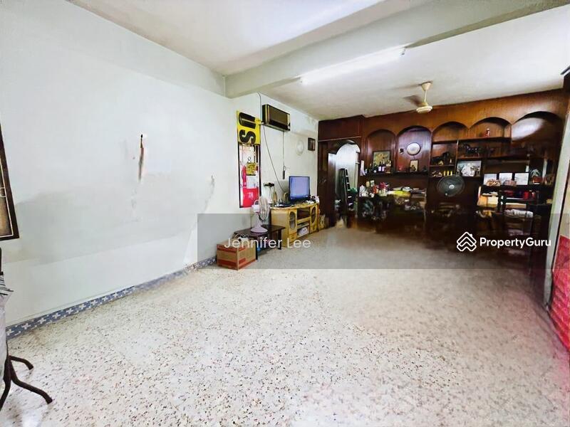 Untuk Dijual - 2 Storey Bungalow Jalan Ayer Itam