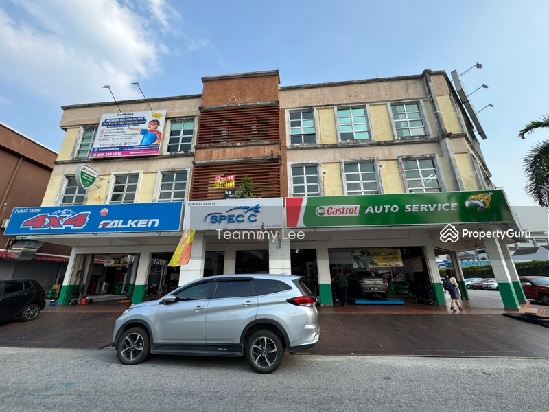 For Rent - Lift Corner 1st Floor Office Metro Avenue Kajang , Near Yuhua School