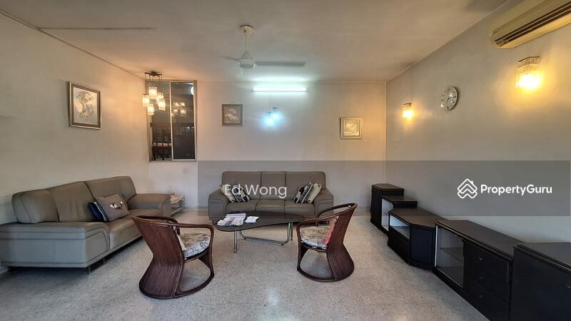 Untuk Dijual - Taman Bangsar 2-Storey End lot Terrace House
