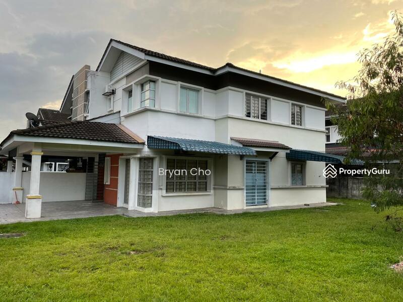 For Rent - ( Rent ) Corner Semi-d 2 storey | Taman tasik semenyih | 4004 sf