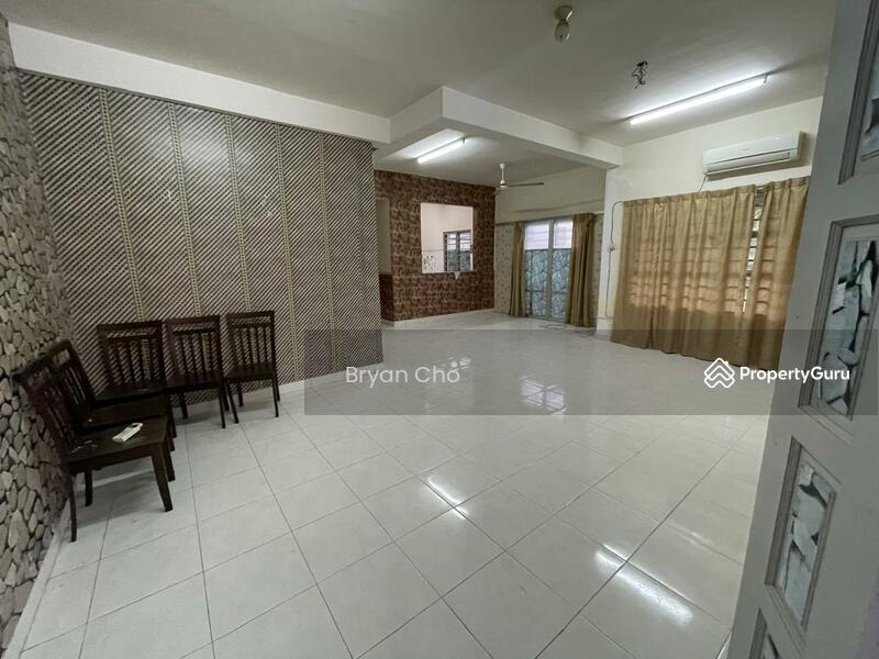 For Rent - ( Rent ) Corner Semi-d 2 storey | Taman tasik semenyih | 4004 sf