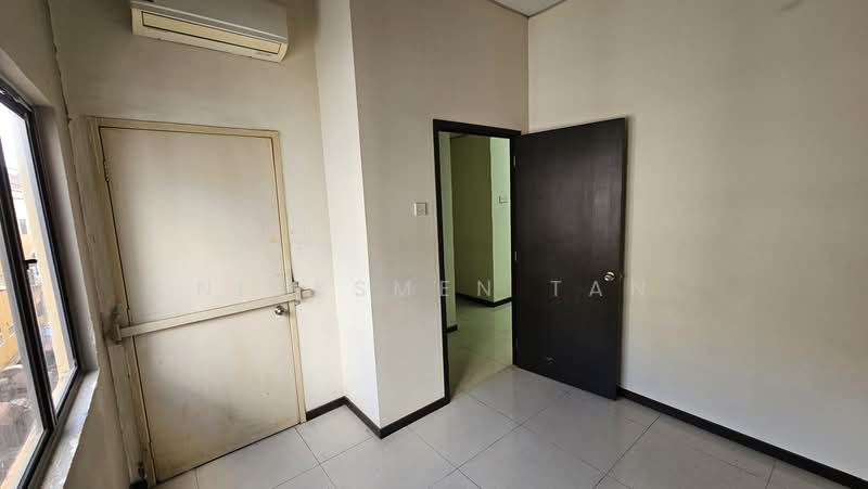 Office for Rent in Taman Danau Desa (Taman Desa) - Nicksmen Tan - PropertyGuru.com.my