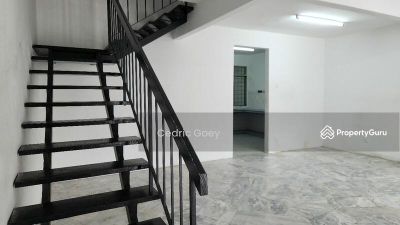 Untuk Dijual - 2-storey Terrace House at Taman Pandan Perdana