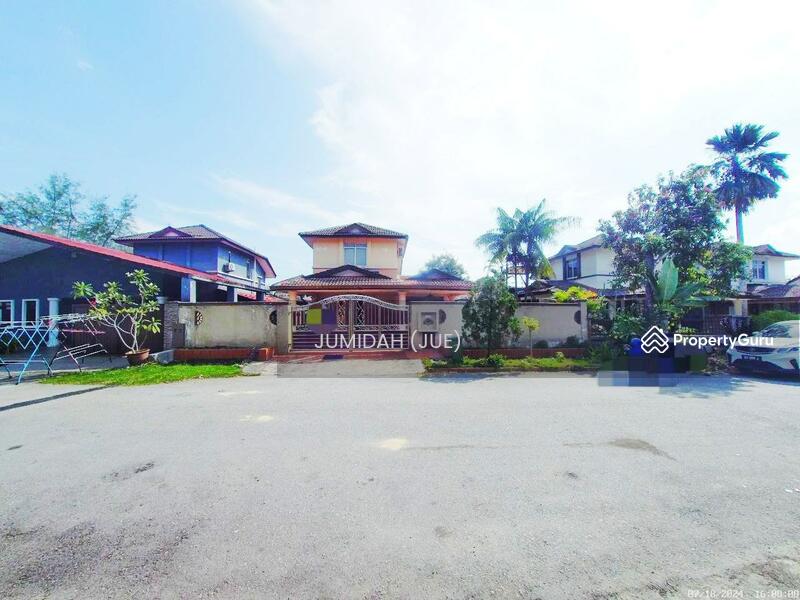 [RENOVATED] BUNGALOW 1.5 STOREY TAMAN TASIK SEMENYIH JALAN TTS 3/5 SEMENYIH 