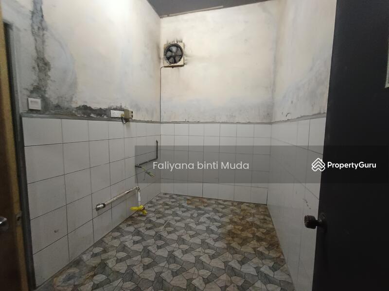 For Rent - Jalan Kenari Bandar Puchong Jaya