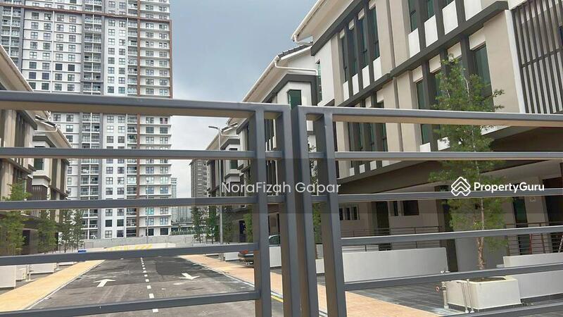 For Sale - Residensi Harmoni Townhouse, Kayu Ara, Bandar Utama