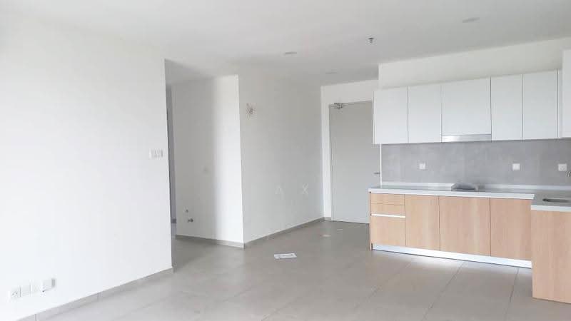 Kediaman Servis untuk Dijual di YOLO Signature Suites - Max Low - Kitchen - PropertyGuru.com.my