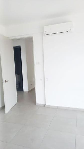 Kediaman Servis untuk Dijual di YOLO Signature Suites - Max Low - Interior - PropertyGuru.com.my