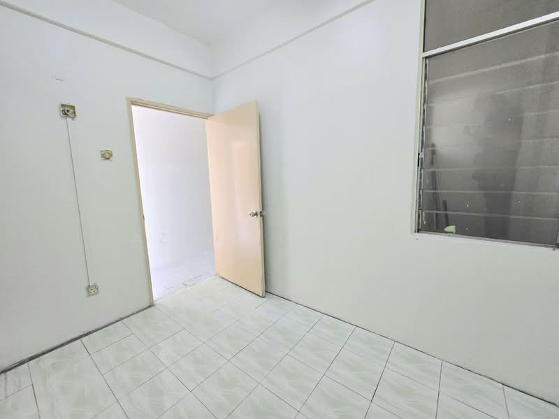 Apartment for Sale at Casmaria Apartment - Azrul Ismail - Interior - PropertyGuru.com.my