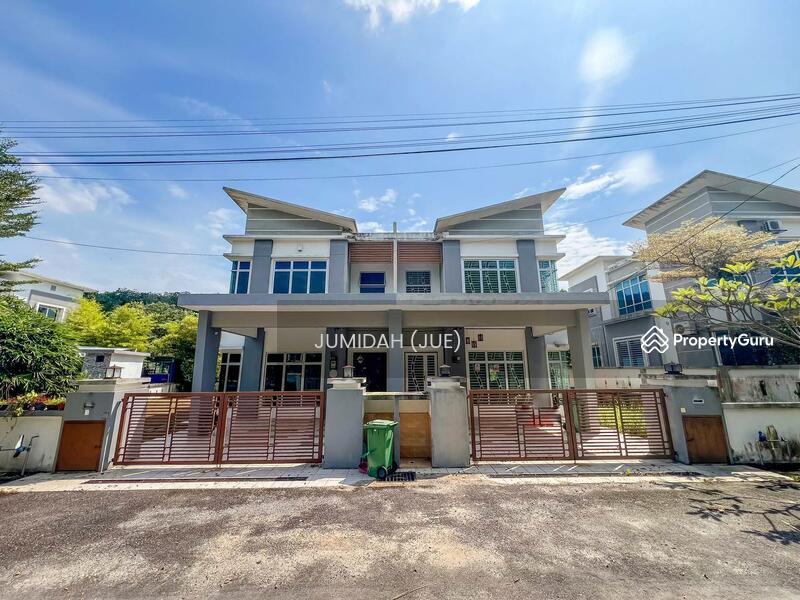 Double Storey Semi-D, Tiara Height, Bandar Baru Salak Tinggi Sepang- HUGE LAND