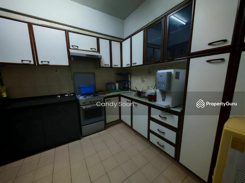 Untuk Dijual - GCB Court