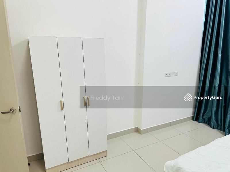 Untuk Disewa - Southbay Plaza
