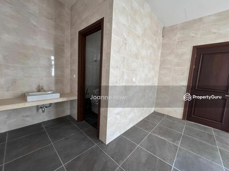 For Sale - Bungalow at Taman Kota Laksamana