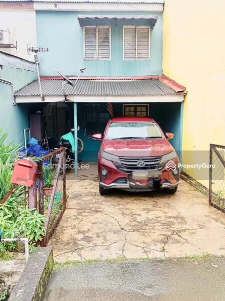 For Sale - 2-storey Terrace House at Seksyen 18