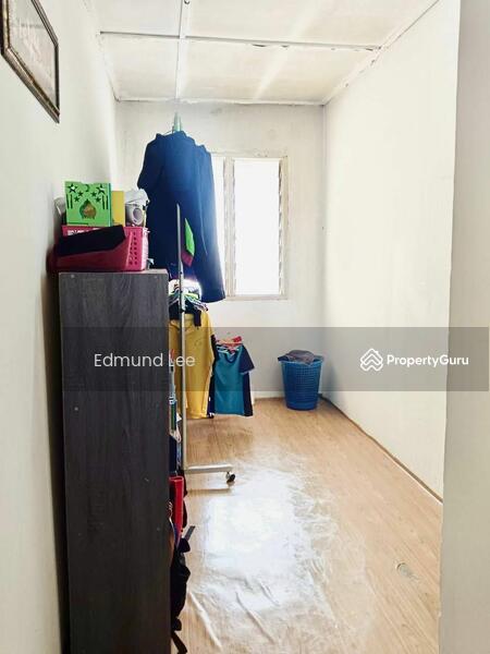 For Sale - 2-storey Terrace House at Seksyen 18