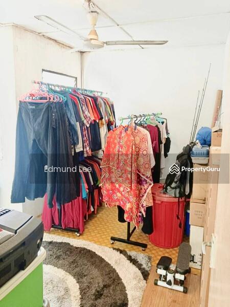 For Sale - 2-storey Terrace House at Seksyen 18