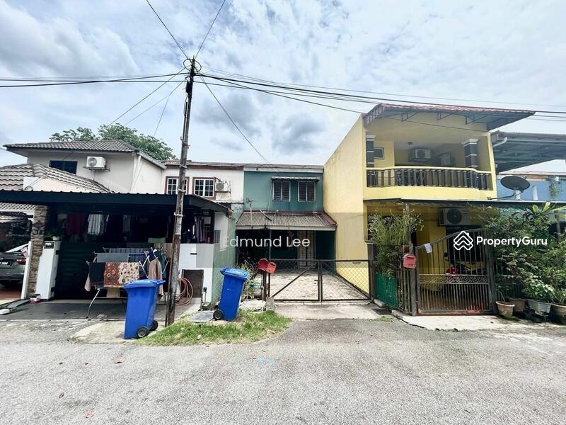 For Sale - 2-storey Terrace House at Seksyen 18