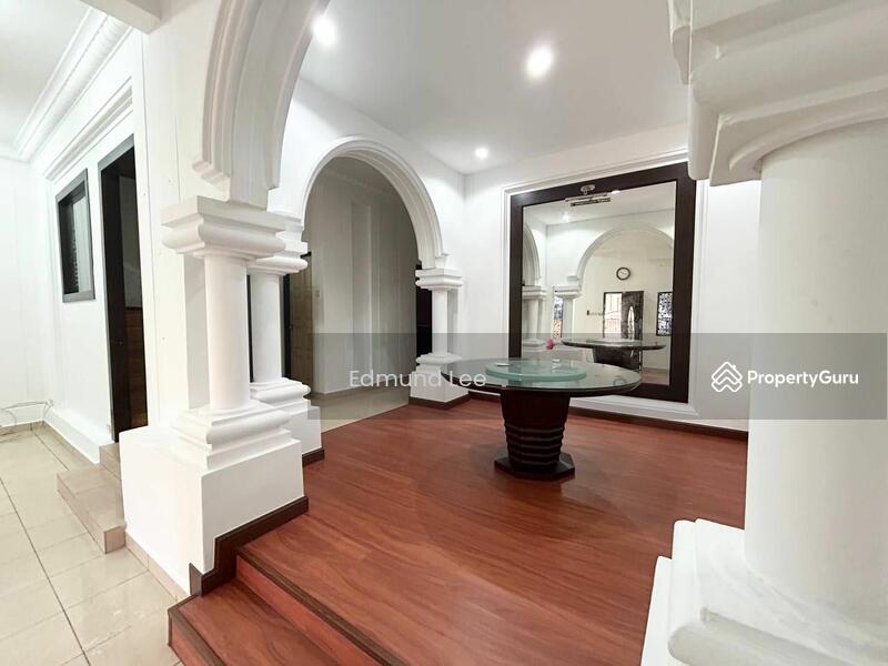 For Sale - 2.5-storey Terraced House at Seksyen 7 Shah Alam