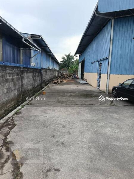 For Rent - KLANG SENTRAL 1sty SEMI-D Warehouse 2unit Adjoining