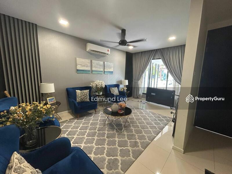 For Sale - Semi-Detached House at Bukit Jelutong