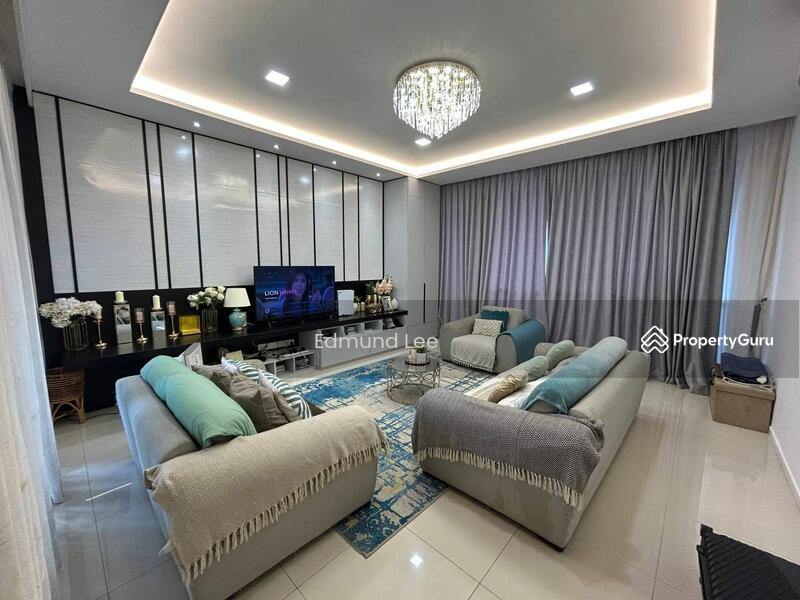 For Sale - Semi-Detached House at Bukit Jelutong