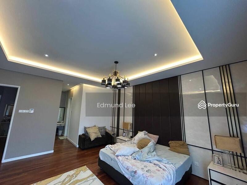 For Sale - Semi-Detached House at Bukit Jelutong